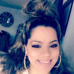 Meet your Posher, Steph